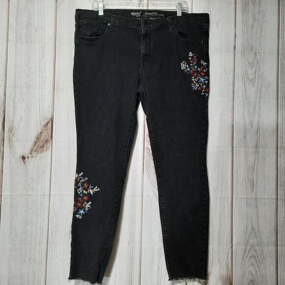 Massimo Jeans Ladies‎ 18 Black Embroidered - Picture 1 of 13